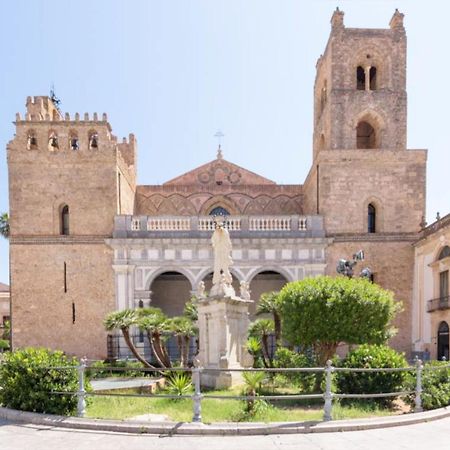 Vila La Casa Di Angela Monreale Exteriér fotografie